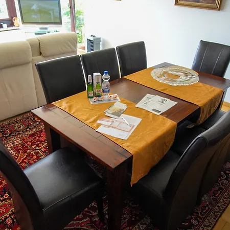 Gemuetliche Im Herrenhaus * Баден-Баден