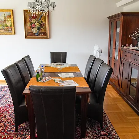 Apartment Gemuetliche Im Herrenhaus Baden-Baden