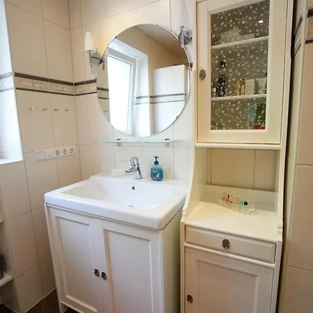 Apartment Gemuetliche Im Herrenhaus